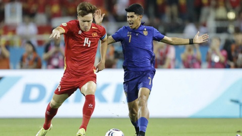 Trực tiếp Việt Nam 0-1 Thái Lan: Kakana đá hỏng 11m 
